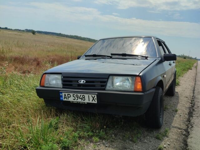 Черный ВАЗ 21099, объемом двигателя 1.6 л и пробегом 200 тыс. км за 1400 $, фото 3 на Automoto.ua