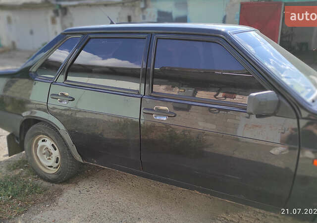 Черный ВАЗ 21099, объемом двигателя 1.5 л и пробегом 193 тыс. км за 2500 $, фото 2 на Automoto.ua