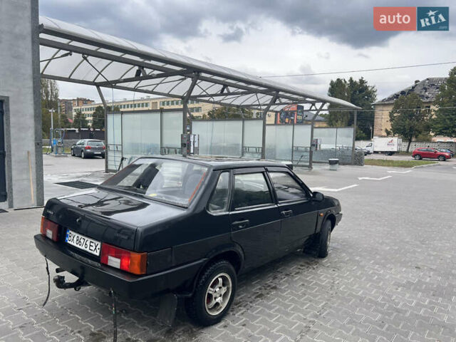 Черный ВАЗ 21099, объемом двигателя 1.6 л и пробегом 400 тыс. км за 1250 $, фото 5 на Automoto.ua