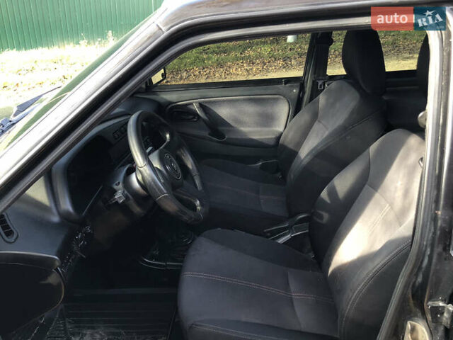 Черный ВАЗ 21099, объемом двигателя 1.6 л и пробегом 161 тыс. км за 1650 $, фото 4 на Automoto.ua