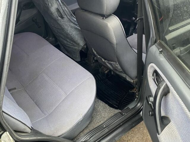 Чорний ВАЗ 21099, об'ємом двигуна 1.6 л та пробігом 162 тис. км за 2350 $, фото 17 на Automoto.ua