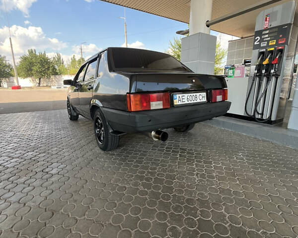 Черный ВАЗ 21099, объемом двигателя 1.6 л и пробегом 151 тыс. км за 2400 $, фото 1 на Automoto.ua