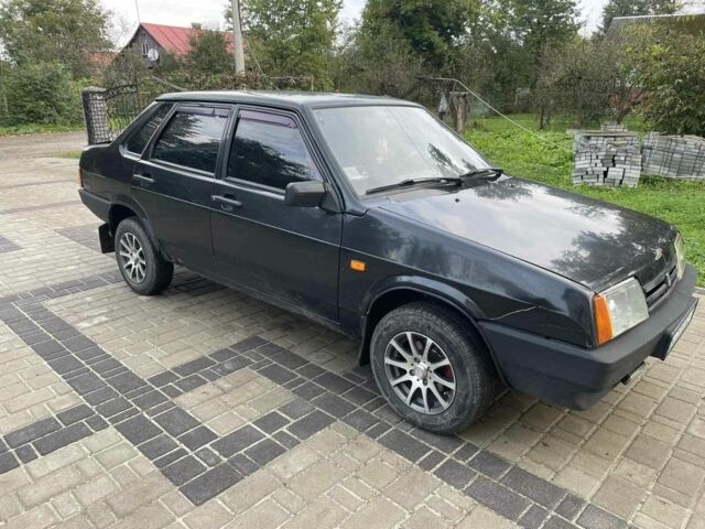 Черный ВАЗ 21099, объемом двигателя 0 л и пробегом 2 тыс. км за 1200 $, фото 4 на Automoto.ua