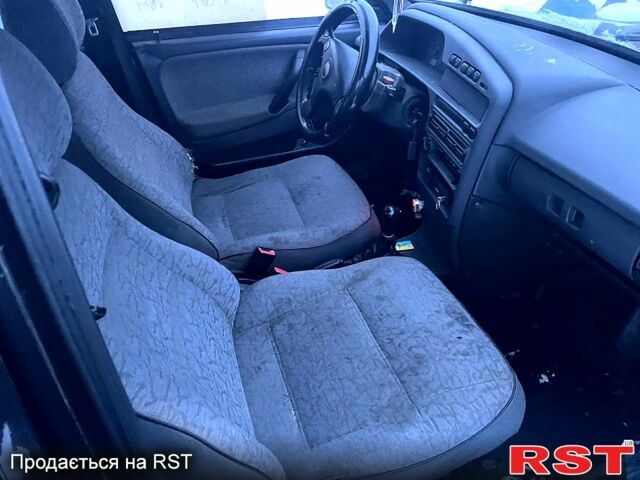 Чорний ВАЗ 21099, об'ємом двигуна 1.6 л та пробігом 0 тис. км за 1600 $, фото 1 на Automoto.ua