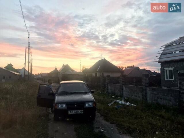 Черный ВАЗ 21099, объемом двигателя 1.6 л и пробегом 280 тыс. км за 1100 $, фото 4 на Automoto.ua