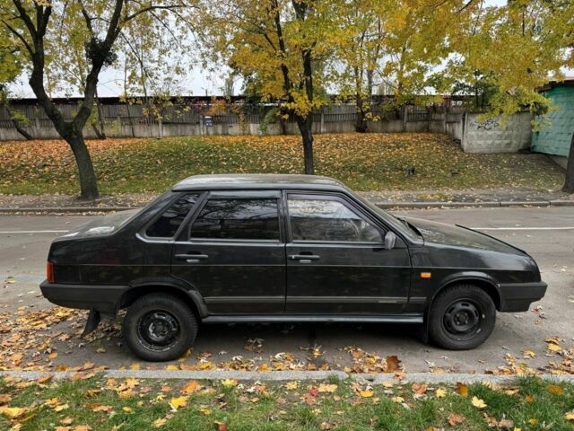 ВАЗ 21099 2008 в Киеве на Automoto.ua Черный ВАЗ 21099, объемом двигателя 1.6 л и пробегом 182 тыс. км за 1696 $, фото 3 на Automoto.ua