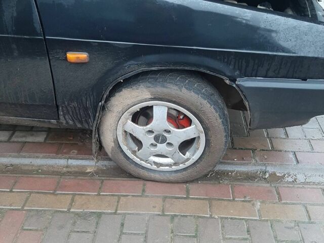 Чорний ВАЗ 21099, об'ємом двигуна 1.6 л та пробігом 150 тис. км за 650 $, фото 2 на Automoto.ua