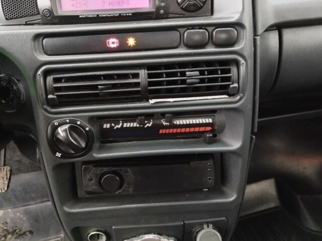 Черный ВАЗ 21099, объемом двигателя 1.6 л и пробегом 154 тыс. км за 2000 $, фото 13 на Automoto.ua