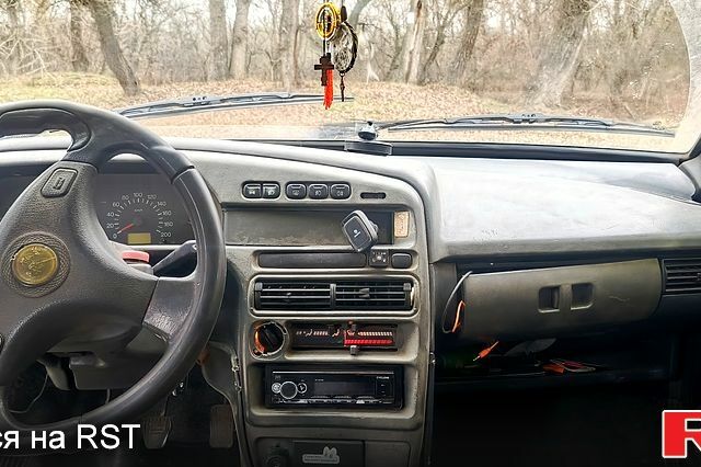 Черный ВАЗ 21099, объемом двигателя 1.6 л и пробегом 87 тыс. км за 1020 $, фото 9 на Automoto.ua