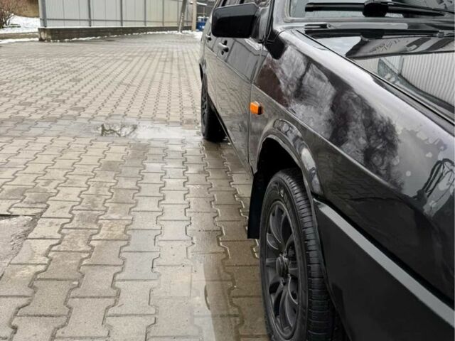 Черный ВАЗ 21099, объемом двигателя 1.6 л и пробегом 3 тыс. км за 2200 $, фото 2 на Automoto.ua
