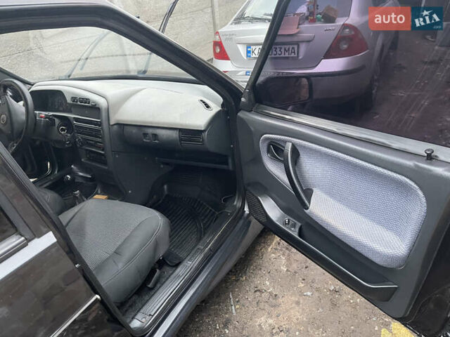 Чорний ВАЗ 21099, об'ємом двигуна 1.6 л та пробігом 140 тис. км за 1300 $, фото 11 на Automoto.ua
