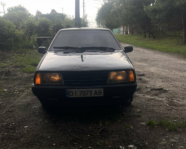 Черный ВАЗ 21099, объемом двигателя 1.6 л и пробегом 200 тыс. км за 1150 $, фото 1 на Automoto.ua