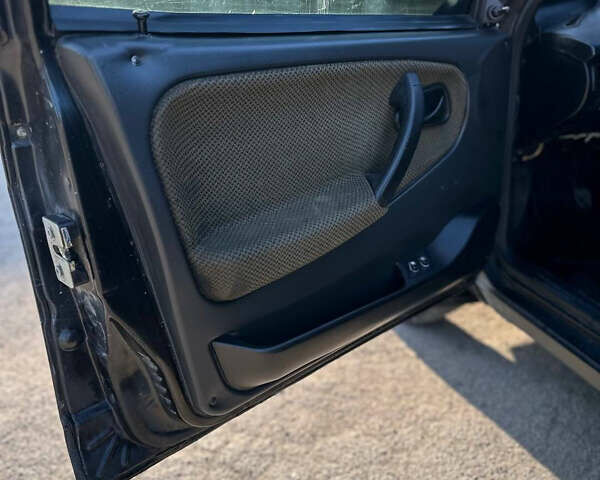 Черный ВАЗ 21099, объемом двигателя 1.6 л и пробегом 240 тыс. км за 1400 $, фото 6 на Automoto.ua