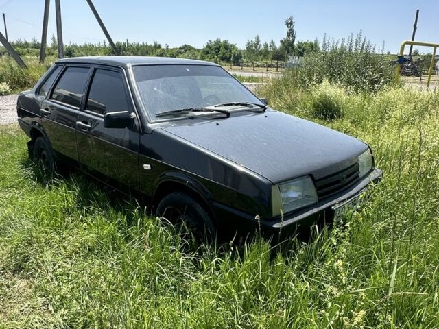 ВАЗ 21099 2008 у Закарпаття на Automoto.ua Чорний ВАЗ 21099, об'ємом двигуна 1.5 л та пробігом 150 тис. км за 1100 $, фото 2 на Automoto.ua