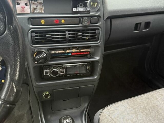 Черный ВАЗ 21099, объемом двигателя 1.6 л и пробегом 167 тыс. км за 1893 $, фото 5 на Automoto.ua