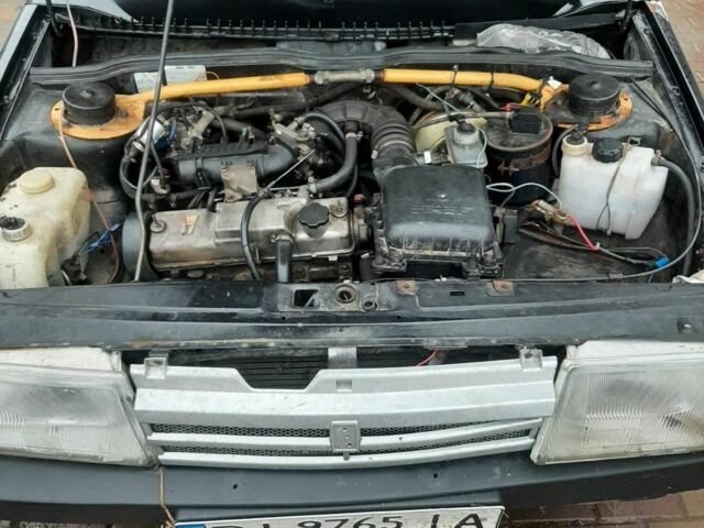 Чорний ВАЗ 21099, об'ємом двигуна 1.6 л та пробігом 150 тис. км за 650 $, фото 5 на Automoto.ua