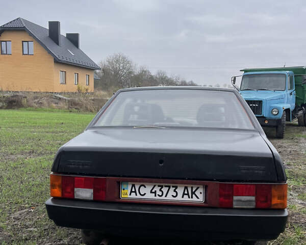 Черный ВАЗ 21099, объемом двигателя 1.6 л и пробегом 70 тыс. км за 950 $, фото 3 на Automoto.ua