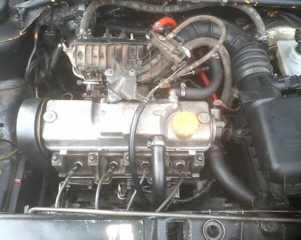 Черный ВАЗ 21099, объемом двигателя 1.6 л и пробегом 300 тыс. км за 1300 $, фото 2 на Automoto.ua