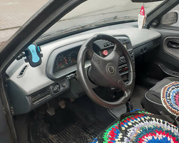 Черный ВАЗ 21099, объемом двигателя 1.6 л и пробегом 190 тыс. км за 2000 $, фото 6 на Automoto.ua