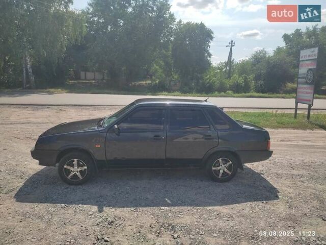 Чорний ВАЗ 21099, об'ємом двигуна 1.6 л та пробігом 142 тис. км за 1600 $, фото 1 на Automoto.ua