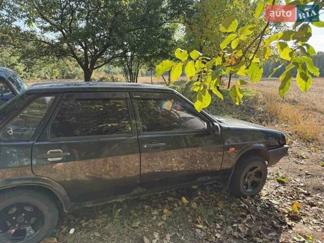 Чорний ВАЗ 21099, об'ємом двигуна 1.6 л та пробігом 876 тис. км за 1000 $, фото 4 на Automoto.ua