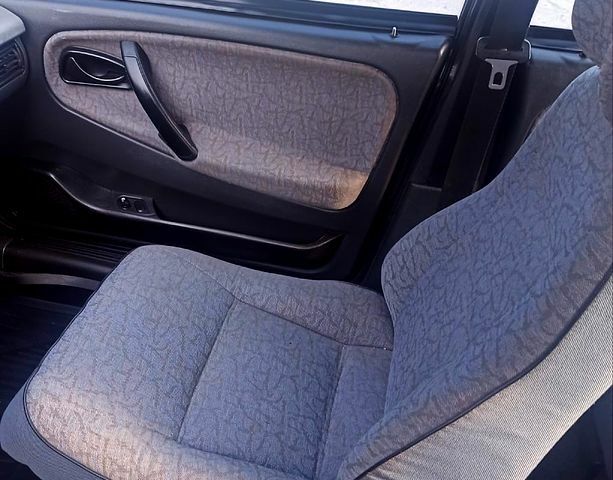 Черный ВАЗ 21099, объемом двигателя 1.6 л и пробегом 90 тыс. км за 2500 $, фото 6 на Automoto.ua