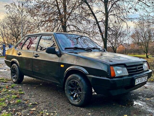Чорний ВАЗ 21099, об'ємом двигуна 0 л та пробігом 200 тис. км за 800 $, фото 2 на Automoto.ua