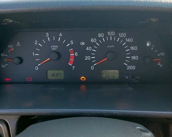 Черный ВАЗ 21099, объемом двигателя 1.6 л и пробегом 205 тыс. км за 2300 $, фото 2 на Automoto.ua