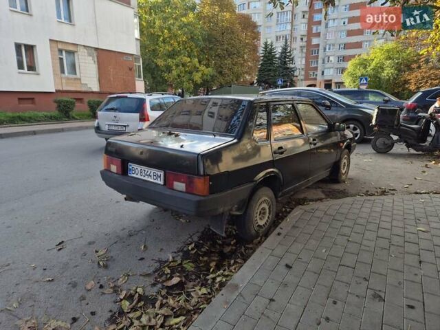 Чорний ВАЗ 21099, об'ємом двигуна 1.6 л та пробігом 200 тис. км за 500 $, фото 5 на Automoto.ua