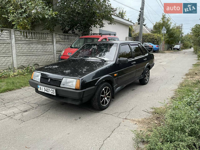Чорний ВАЗ 21099, об'ємом двигуна 1.6 л та пробігом 140 тис. км за 1300 $, фото 1 на Automoto.ua