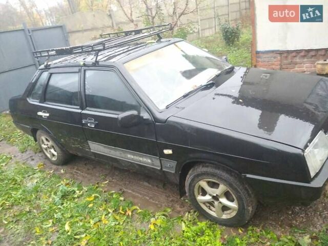 Черный ВАЗ 21099, объемом двигателя 1.6 л и пробегом 217 тыс. км за 2000 $, фото 2 на Automoto.ua