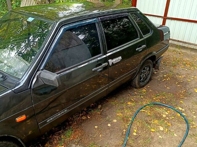 Черный ВАЗ 21099, объемом двигателя 1.6 л и пробегом 191 тыс. км за 1850 $, фото 2 на Automoto.ua