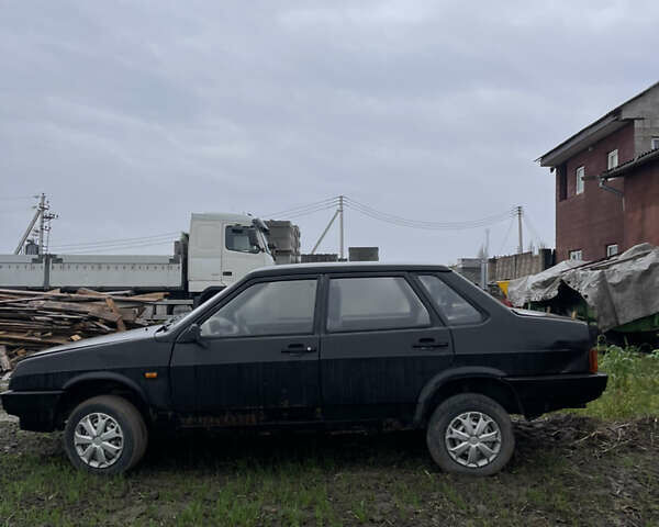 Черный ВАЗ 21099, объемом двигателя 1.6 л и пробегом 70 тыс. км за 950 $, фото 5 на Automoto.ua