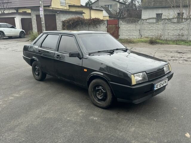 Черный ВАЗ 21099, объемом двигателя 1.6 л и пробегом 220 тыс. км за 1800 $, фото 1 на Automoto.ua
