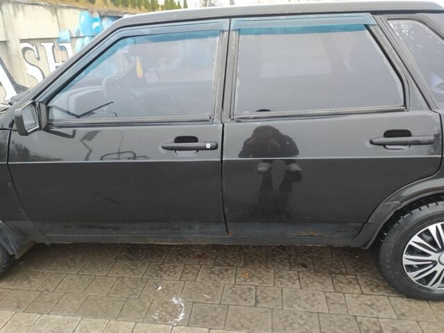 Чорний ВАЗ 21099, об'ємом двигуна 0 л та пробігом 222 тис. км за 1300 $, фото 3 на Automoto.ua