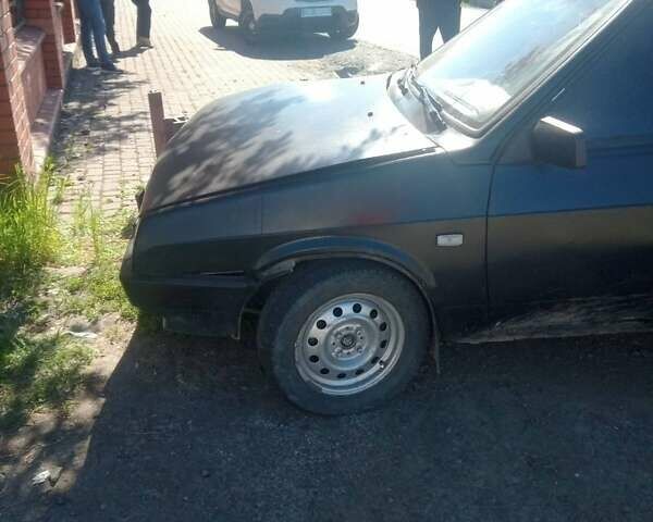 Черный ВАЗ 21099, объемом двигателя 1.6 л и пробегом 180 тыс. км за 500 $, фото 4 на Automoto.ua