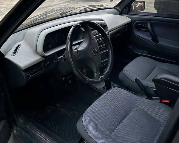 Черный ВАЗ 21099, объемом двигателя 1.6 л и пробегом 189 тыс. км за 1400 $, фото 7 на Automoto.ua