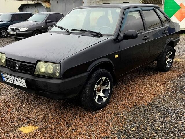 Черный ВАЗ 21099, объемом двигателя 1.6 л и пробегом 150 тыс. км за 1500 $, фото 1 на Automoto.ua