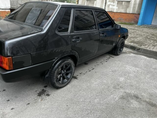 Чорний ВАЗ 21099, об'ємом двигуна 1.6 л та пробігом 99 тис. км за 2500 $, фото 2 на Automoto.ua