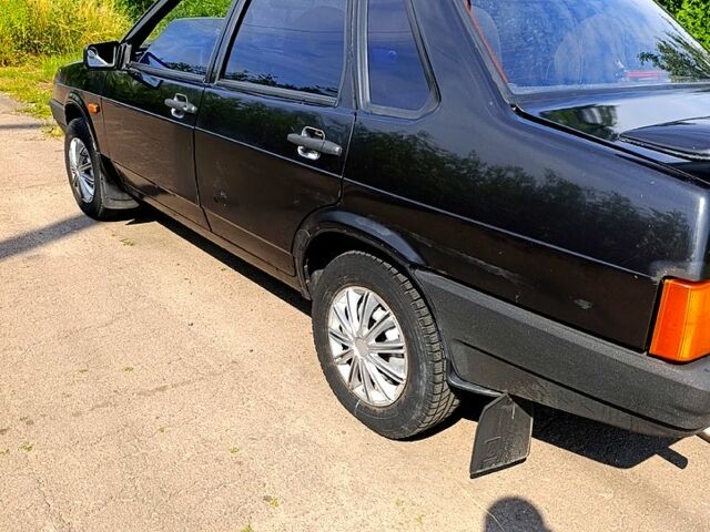 Чорний ВАЗ 21099, об'ємом двигуна 1.6 л та пробігом 377 тис. км за 1500 $, фото 3 на Automoto.ua