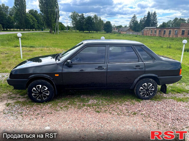 Черный ВАЗ 21099, объемом двигателя 1.6 л и пробегом 228 тыс. км за 2400 $, фото 6 на Automoto.ua