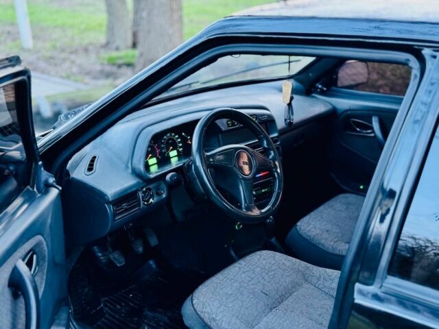 Чорний ВАЗ 21099, об'ємом двигуна 1.6 л та пробігом 230 тис. км за 1500 $, фото 8 на Automoto.ua