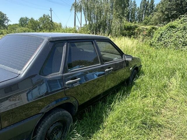 ВАЗ 21099 2008 у Закарпаття на Automoto.ua Чорний ВАЗ 21099, об'ємом двигуна 1.5 л та пробігом 150 тис. км за 1100 $, фото 1 на Automoto.ua