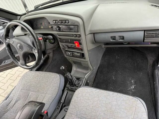 Черный ВАЗ 21099, объемом двигателя 1.6 л и пробегом 3 тыс. км за 2200 $, фото 4 на Automoto.ua