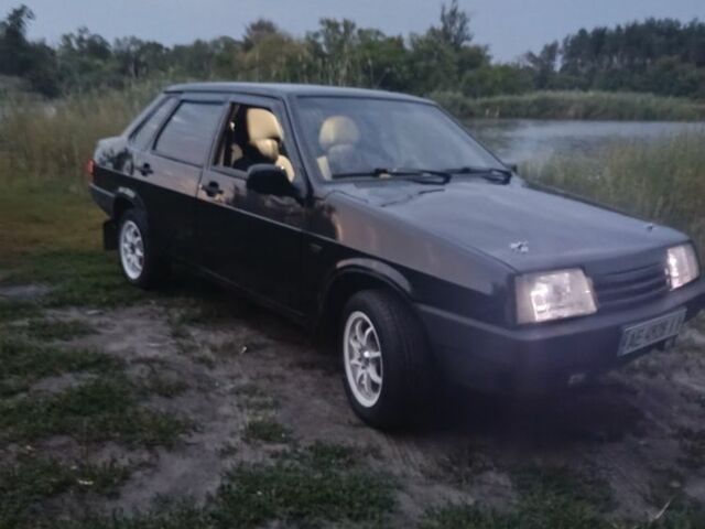 Чорний ВАЗ 21099, об'ємом двигуна 1.6 л та пробігом 120 тис. км за 2700 $, фото 2 на Automoto.ua