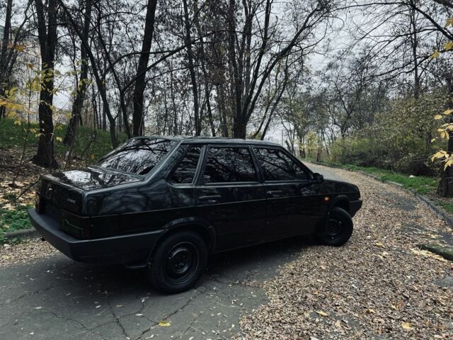 Черный ВАЗ 21099, объемом двигателя 1.6 л и пробегом 200 тыс. км за 2200 $, фото 1 на Automoto.ua