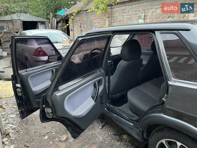 Чорний ВАЗ 21099, об'ємом двигуна 1.6 л та пробігом 140 тис. км за 1300 $, фото 8 на Automoto.ua