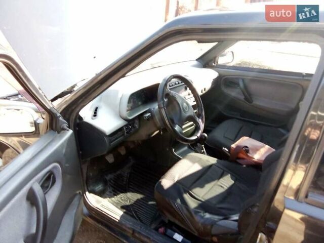 Черный ВАЗ 21099, объемом двигателя 1.6 л и пробегом 130 тыс. км за 1900 $, фото 2 на Automoto.ua