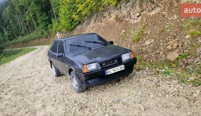 Чорний ВАЗ 21099, об'ємом двигуна 1.6 л та пробігом 300 тис. км за 1400 $, фото 3 на Automoto.ua