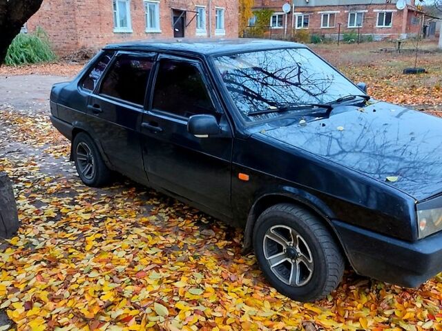 Черный ВАЗ 21099, объемом двигателя 1.6 л и пробегом 230 тыс. км за 1800 $, фото 2 на Automoto.ua